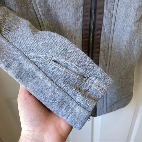 LULULEMON Virasana Blanket Wrap Jacket Coat Size 2 - Picture 8 of 10